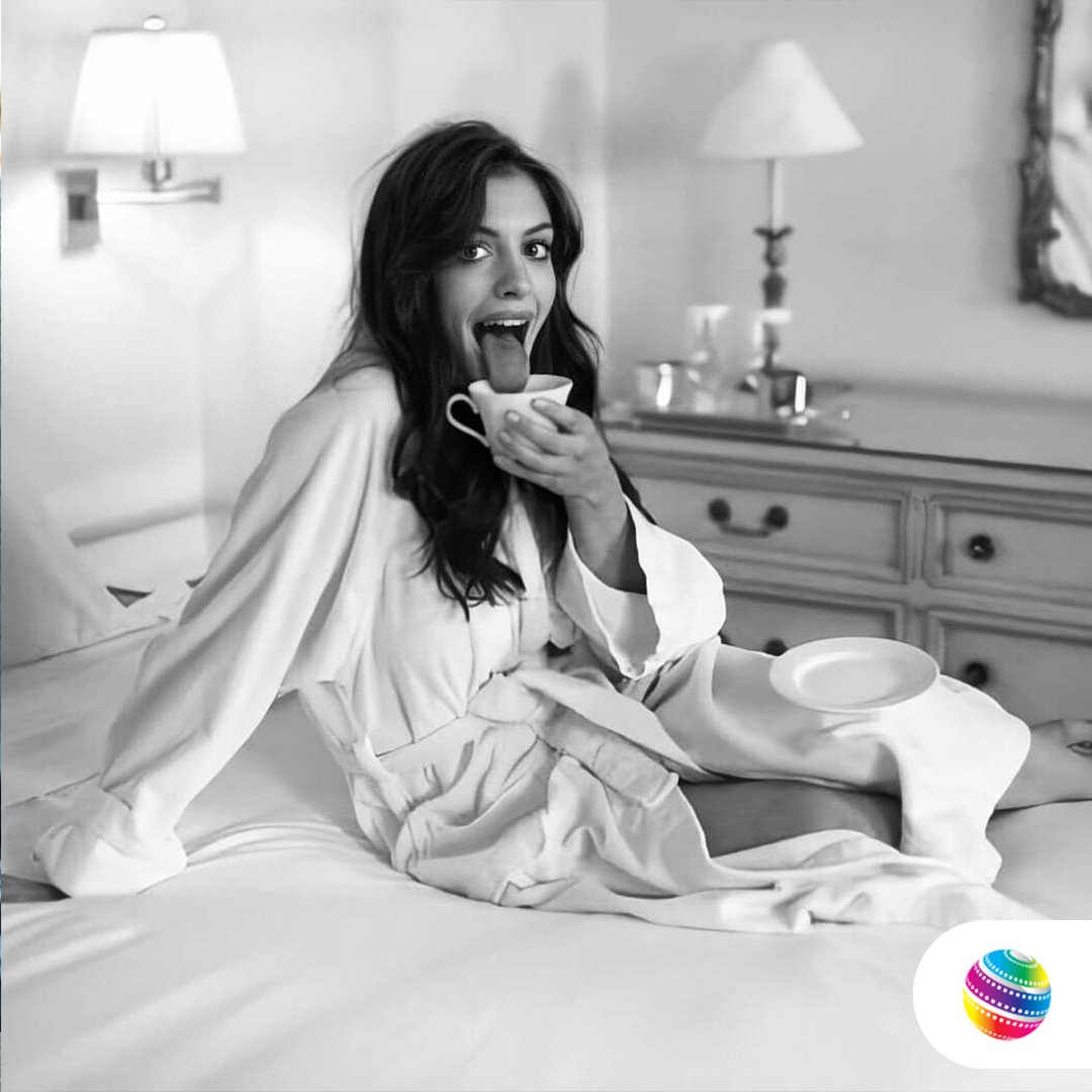 Cinemex's tweet photo. Hasta en pijama se ve hermosa 😍
❤️ si crees lo mismo. https://t.co/DoFAvK6RyA