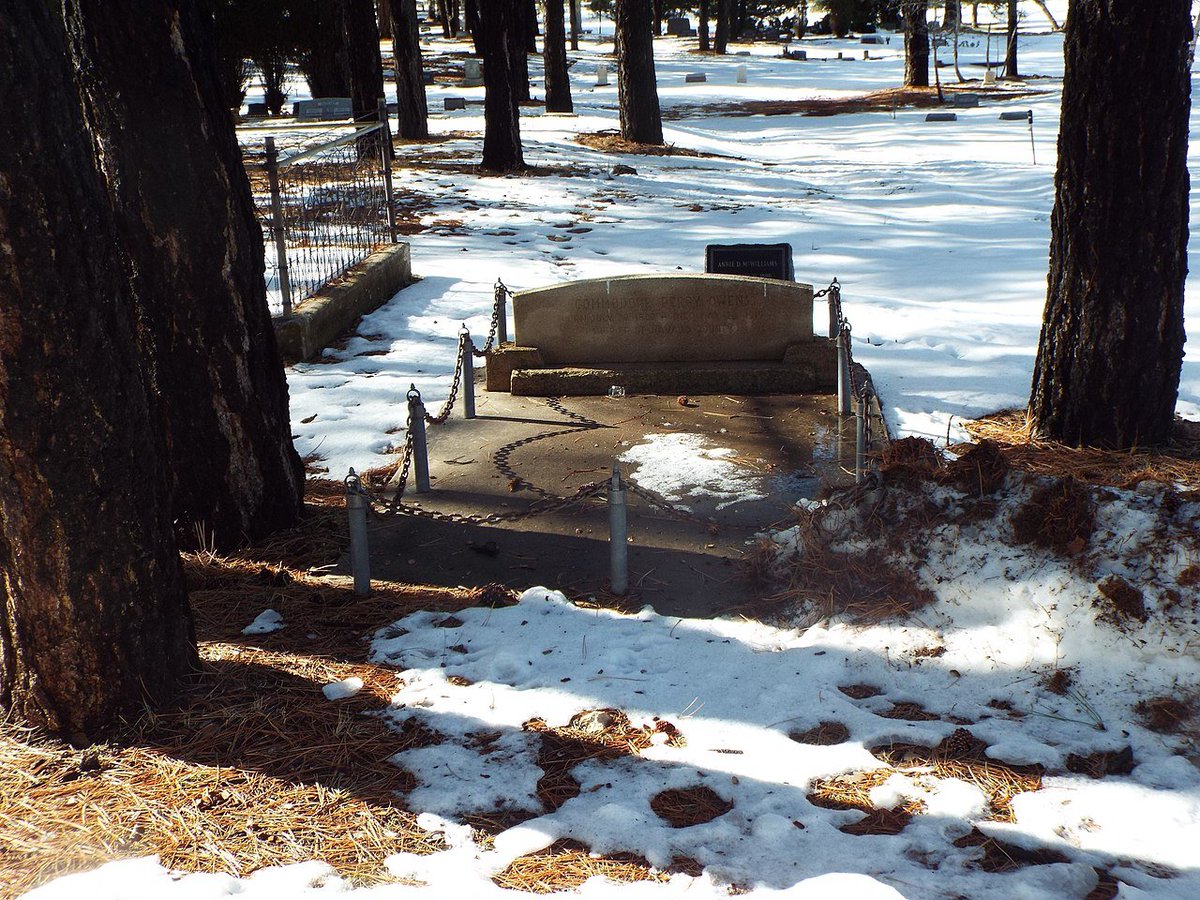 Perry Owens died in 1919. He's buried in Flagstaff.