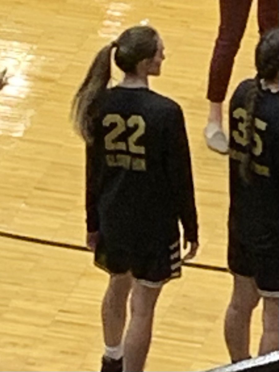 Great to see ⁦@_eweathers_⁩ on the floor again! #SCproud