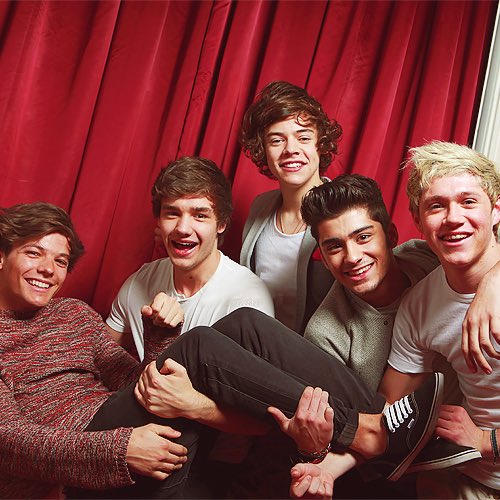 louis & his 4 boyfriend