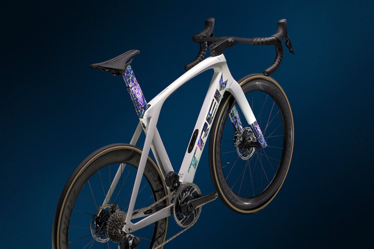 onlybikee's tweet photo. Galaxy 🪐 #trek https://t.co/Azvz68TGAU