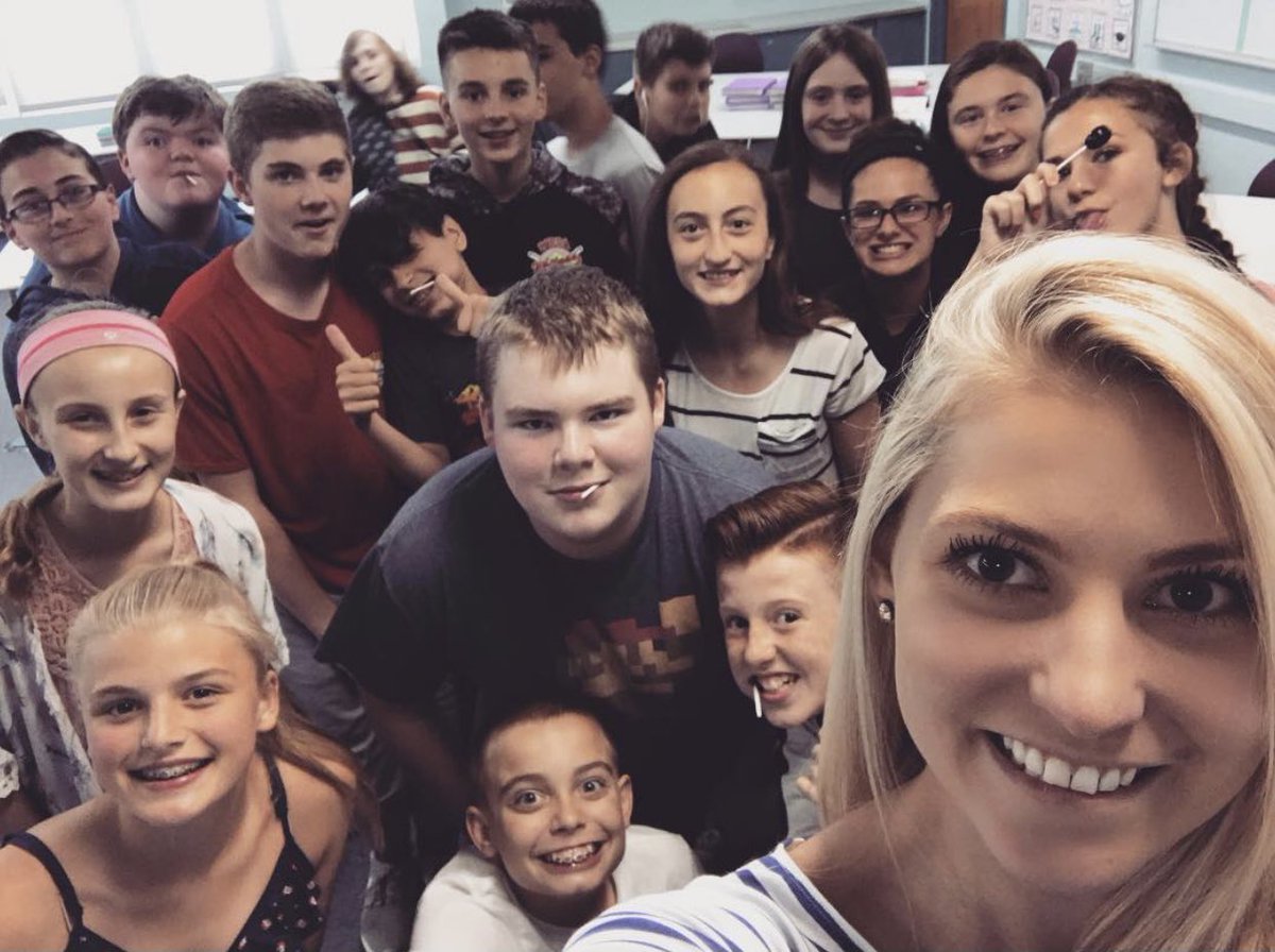 Day 5 —> Nominated by 
@MrsDoucetELA &amp; <a href="/RebeccaEwellART/">Rebecca EwellARTWMS</a> 

Everyday I will post a picture from a day in the life of an educator. I will post without explanation &amp; nominate someone else to take the challenge: 7 days, 7 pics &amp; 7 nominations. 

Today I nominate <a href="/mrstivnan/">Jessica Tivnan</a>