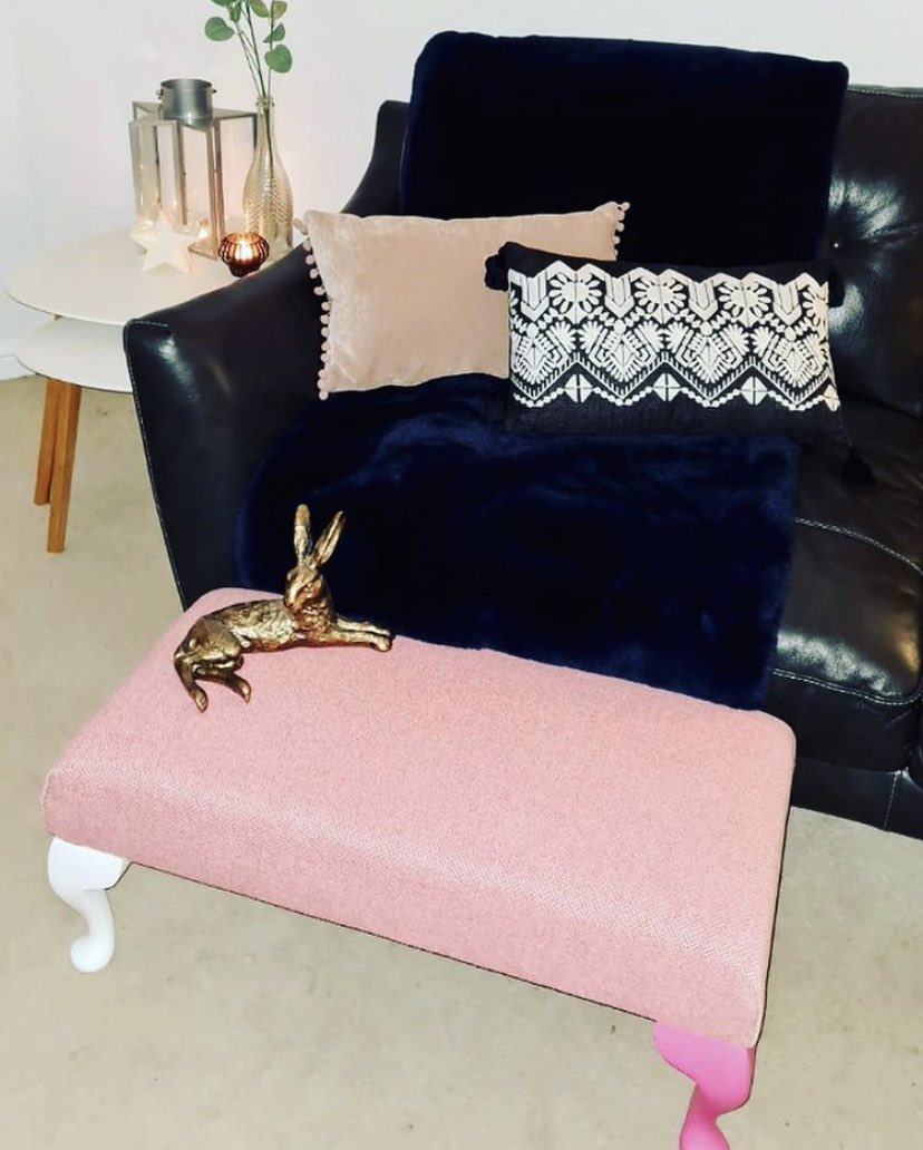 FeatureFurnish1's tweet image. This footstool is certainly pretty in pink... what was previously a disheveled lopsided footstool destined for the skip, it has been saved and transformed into a super stylish feature sitting comfortably, pride of place in this living room. @Linwood_Fabric Faroe Candy