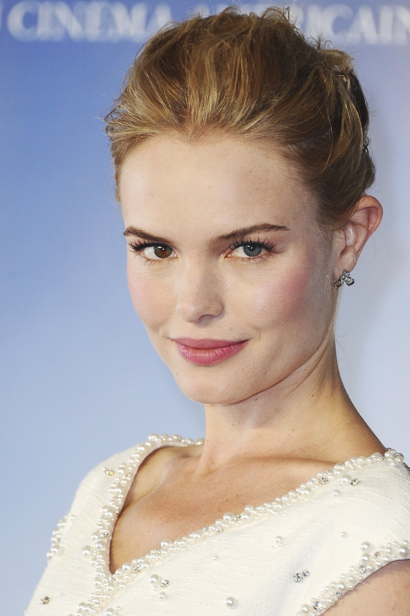 Happy Birthday to the lovely Kate Bosworth 
