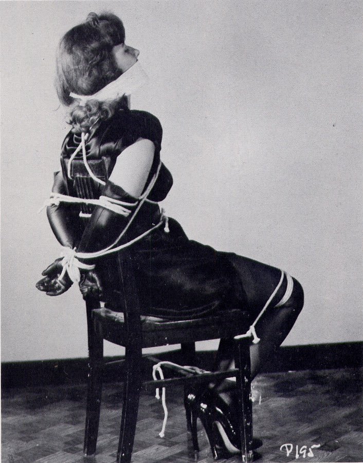 黒覆面 太郎 (@glovemaskgag01) on Twitter photo 