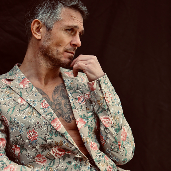 BMA_Models's tweet photo. Eli… THAT suit! 😍 We think it’s stunning 💯❤️🔥 Guys, would your wear this? Let us know below 👇
#TeamBMA #BMAFamily #model #fashion #londonmodel #modellife #strutyourstuff #runwaymodel #citymodels #commercialmodel #style #onfire #inspo #goals #wow #flauntit #stunning #suit https://t.co/vqGJkA71Cu