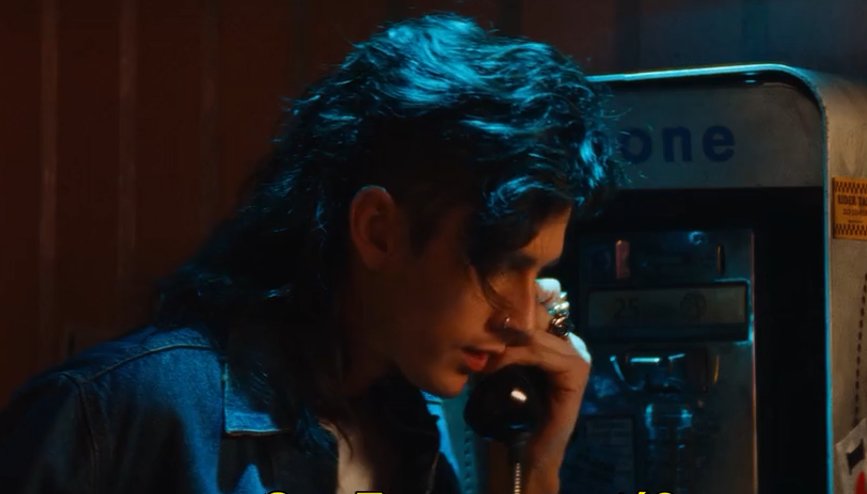 side profile and that hair >>>>>