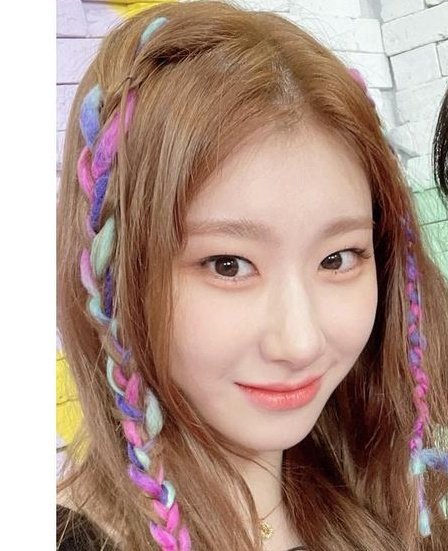 hongmilli's tweet photo. Hi friends im feelin a lil sewicidal so i might be inactive or might deactivate idk i havent decided yet but if yall need me ill be on my priv,love yall mwah https://t.co/x4k1dTGrUh