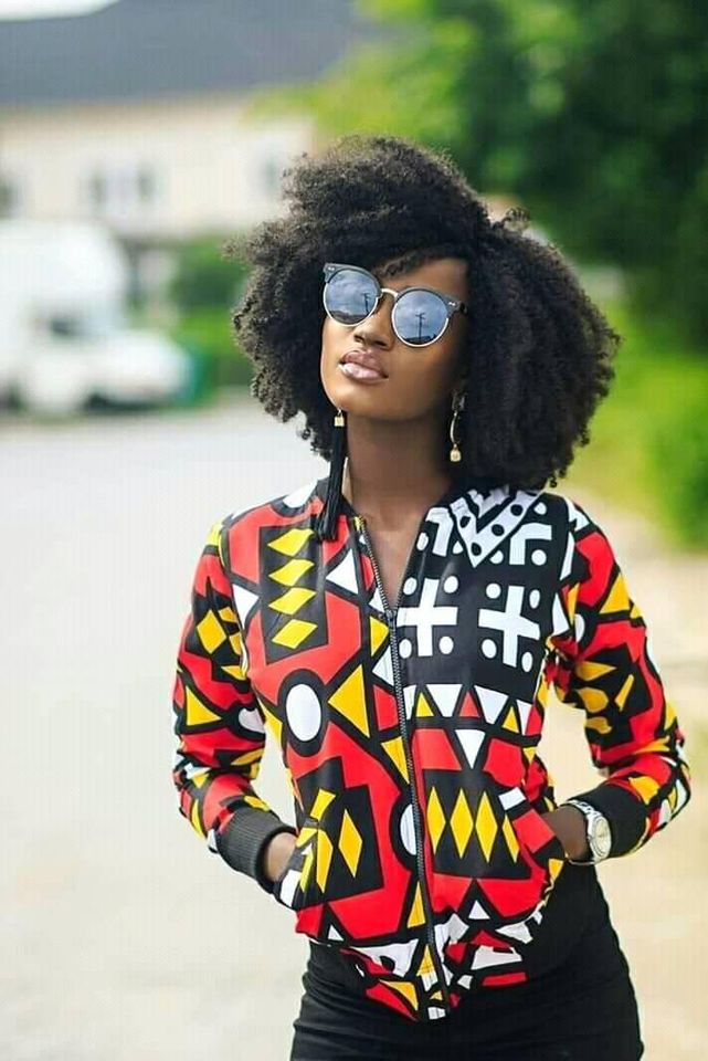 ChachaKraft1's tweet photo. #ChachaCraft
#AnkaraFashion
#AnkaraHouse
#2020Wears
#CelebrityWears
#AnkaraBomberJacket
#BellaNaija
#Port-HarcourtEntrepreneur
#FulfillingYourAnkaraDream https://t.co/qUWEVULXAo