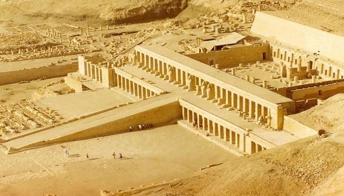 مصر تعيد افتتاح مقبرة الملك رمسيس الأول بعد إغلاقها 12 عاماً البيان القارئ دائما