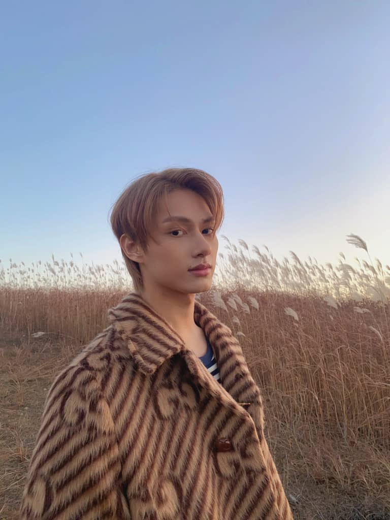 coenffl_hone's tweet photo. jun, we are here for you! stay positive my love💜 Carats 都很爱你!! Pledis, please take action and protect Jun!!! he deserves the world #SVTJunDeservesBetter #PledisReadOurEmail #PledisProtectJun https://t.co/cEE2AqbrPa