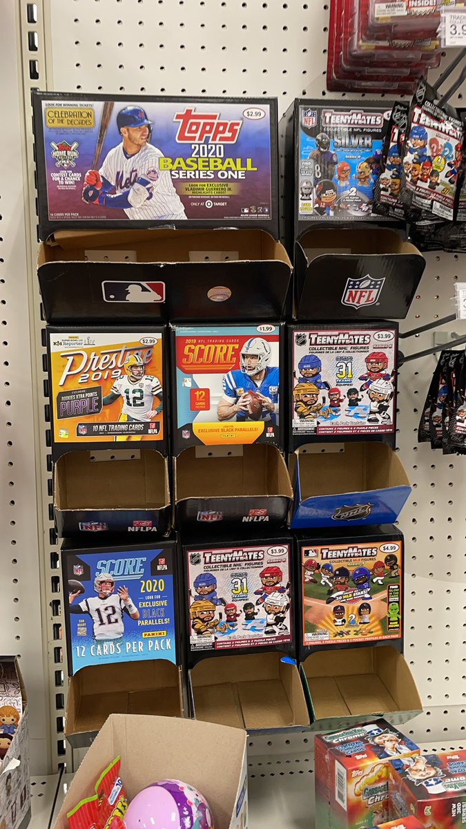 FMSportsCards's tweet photo. Lil help @Target ? https://t.co/MMiPdcPBlu
