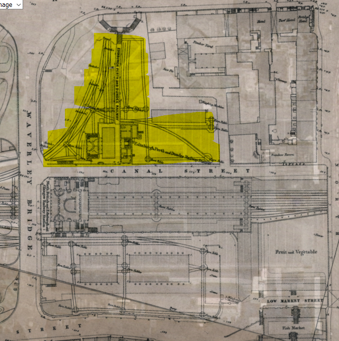 The 1849 town plan (NLS -  https://maps.nls.uk/geo/explore/#zoom=18&lat=55.95213&lon=-3.19050&layers=71&b=1) shows us the Canal Street station perpendicular to the E&G/NBR mainline, who effectively operated a single coherent - but terribly crowded - station. There was an awkward curve connecting the 2 stations from the west side.