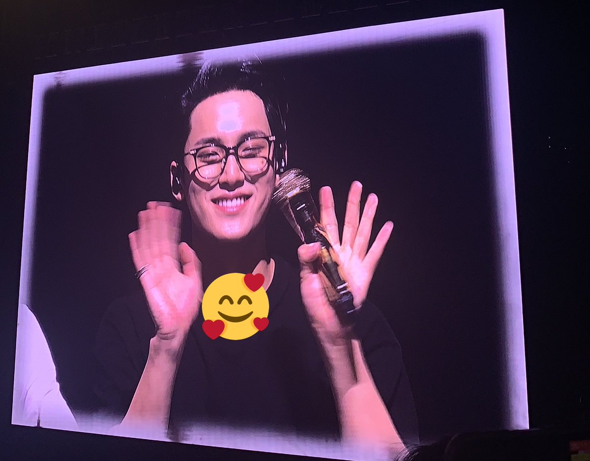 - mingyu wearing glassesan appreciation thread: