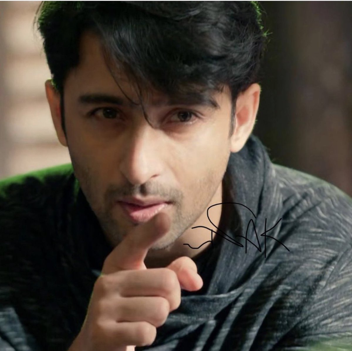 Then suddenly the news came of the show going off air but that didn’t change anything in what  #ShaheerSheikh does, this phase was very emotional &  @Shaheer_S did a phenomenal job portraying the emotions & the show came to an end with a happy note #SplendidShaheerSheikh