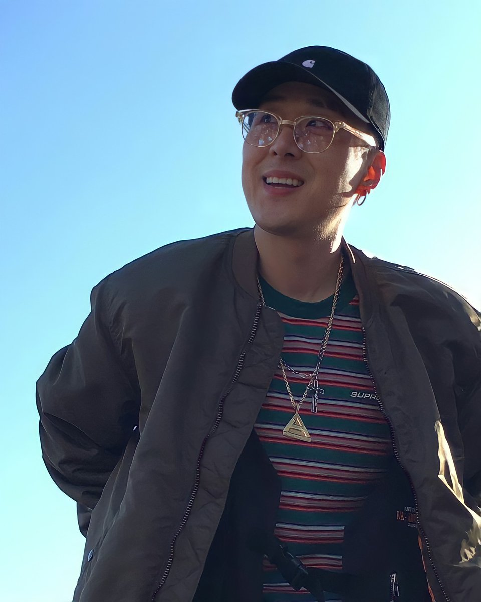 ph1gallery's tweet image. #pH1 🧡💛🤍