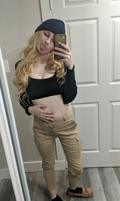 Hello 🤩 https://t.co/guGlks44oI<a href="/tag/pornhub"class="tags"><span>#pornhub</span></a><a href="/tag/freeporn"class="tags"><span>#freeporn</span></a><a href="/tag/bellawitch"class="tags"><span>#bellawitch</span></a>