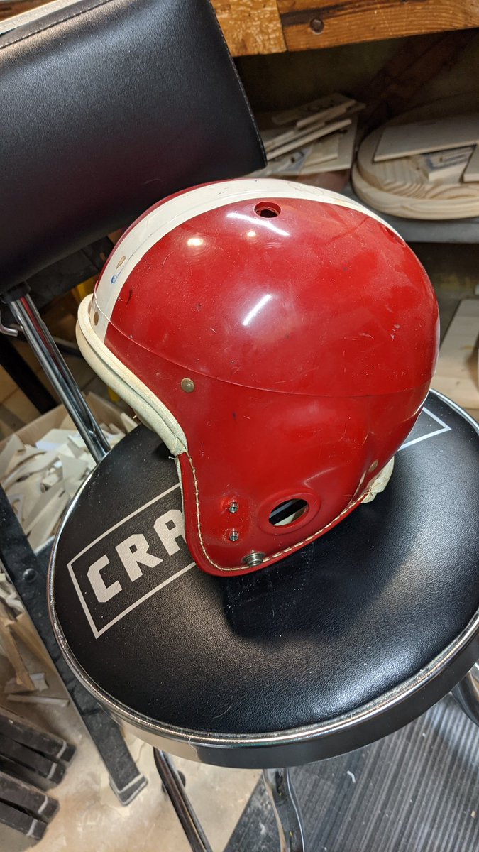 𝙃𝙚𝙡𝙢𝙚𝙩 𝘼𝙙𝙙𝙞𝙘𝙩 tweet media