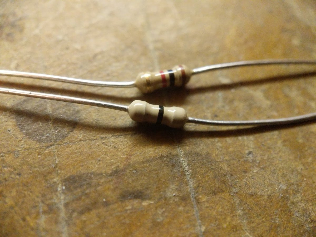 the resistor in the foreground has only one stripe. 