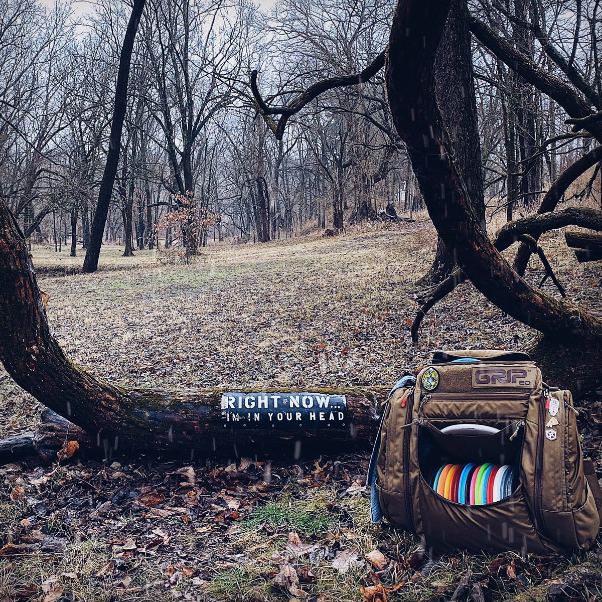 Sleet and cold didn’t stop us from playing 54 holes of disc golf in January! #discgolf #discmaniadiscs #gripeq