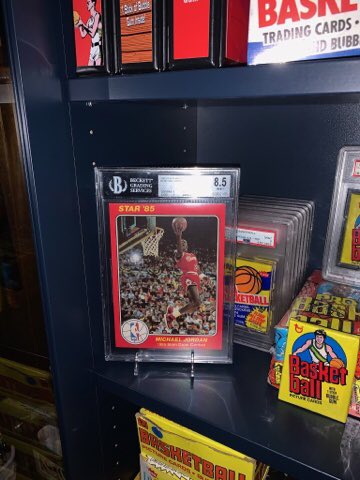 I can’t stop buying Star basketball cards as I bought these two bad boys recently.   #starbasketball #80sbasketball @PackGeek @mbmiller25 @garyvee