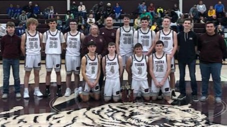 Doug Loehr Holiday Classic - Boys - 3rd Place Weaubleau 48 El Dorado Springs  40

<a href="/OzarksOzone/">Ozarks Sports Zone</a> <a href="/scoreboardguy/">SCOREBOARD GUY</a> <a href="/PrepHoopsMO/">Prep Hoops Missouri</a>