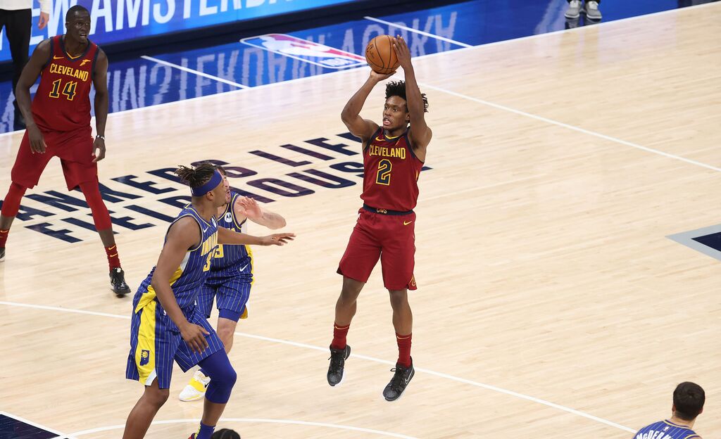 ESPNInsights's tweet photo. Collin Sexton is the first Cavaliers player with 20 points in each of his team's first 6 games of a season since LeBron James in 2004-05.

Sexton is the 4th Cavaliers player to do this in franchise history, joining LeBron, Austin Carr and Bingo Smith. https://t.co/nB6fr3UoVr