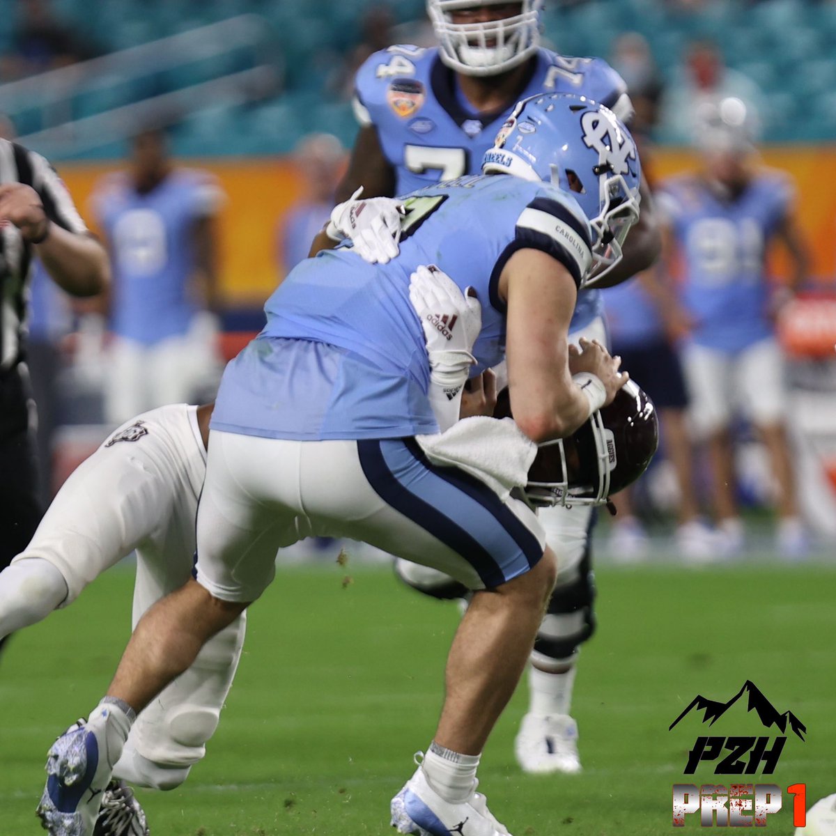 PREP1 (@prep1usa) on Twitter photo Visuals ➲ from the 87th #CapitalOneOrangeBowl in South Florida🌴
<a href="/AggieFootball/">Texas A&M Football</a> #GigEm
🆚
@TarHeelFootball #GoHeels
📸 @thatgueropaul (El Paso, TX) Visuals ➲ from the 87th #CapitalOneOrangeBowl in South Florida🌴
<a href="/AggieFootball/">Texas A&M Football</a> #GigEm
🆚
@TarHeelFootball #GoHeels
📸 @thatgueropaul (El Paso, TX)