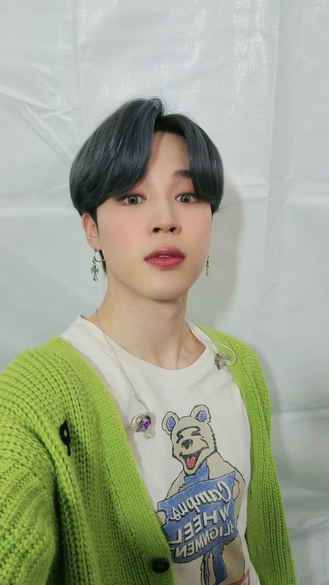 Rachele46045285's tweet photo. I LOVE YOU💜
#JiminYourePerfect https://t.co/x0HyY8Jzz1