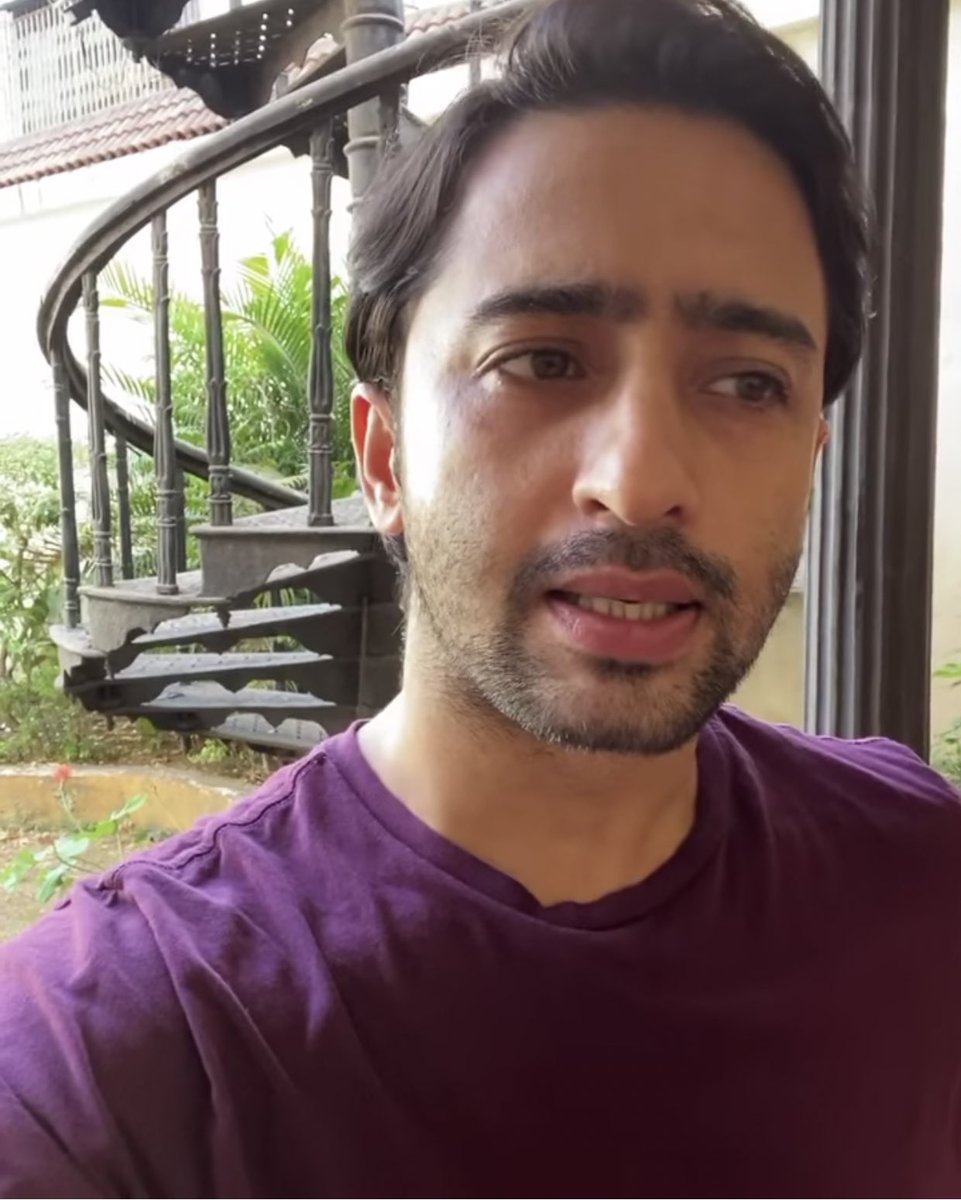 Suddenly when the pandemic hit the world everything came to a halt  @Shaheer_S has posted several motivational videos, pics posts to motivate, inform, inspire ppl to be more kind,to be independent, to be more human  #ShaheerSheikh  #SpendidShaheerSheikh