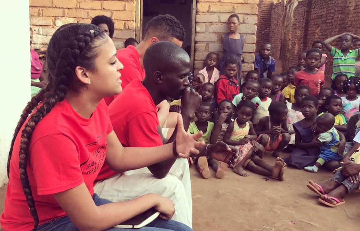 HelpNow15's tweet image. Whether you’re able to #invest #time or #money, everyone has a role to #play in the sustainable end of #world hunger. When one #person is trained, the ripple effect it catalyzes is far-reaching, real #progress is made when we all work together.