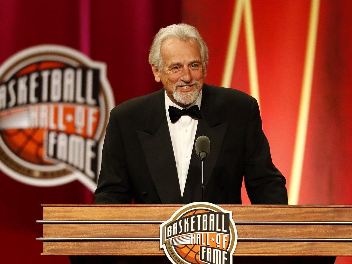 Paul Westphal, Basketball Hall of Fame player turned coach, dies at 70