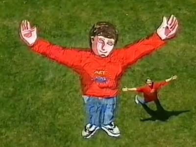 เฟิร์นโตมากับสิ่งนี้ ตื่นเต้นทุกครั้งตอนที่เริ่มเอานู่นนี่มาเรียงบนพื้นหญ้า555555