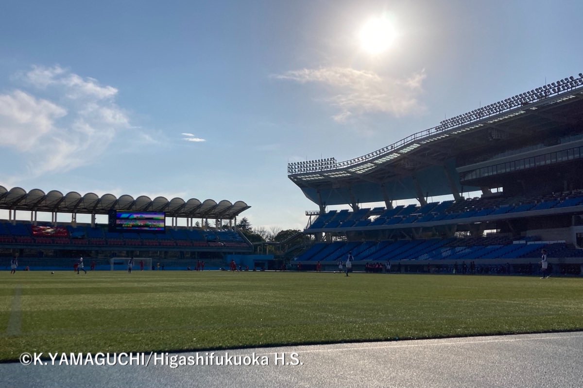 赤い彗星 東福岡高校サッカー 予定 第99回全国高校サッカー選手権大会 ３回戦 １月３日 日 14 10 東福岡 矢板中央 等々力陸上競技場 快晴の等々力陸上競技場です 現地から試合の模様をお伝えいたします