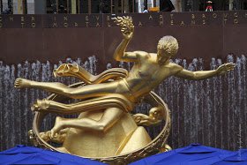 By 1939, this area was loaded with incredible structures, and varied artworks.