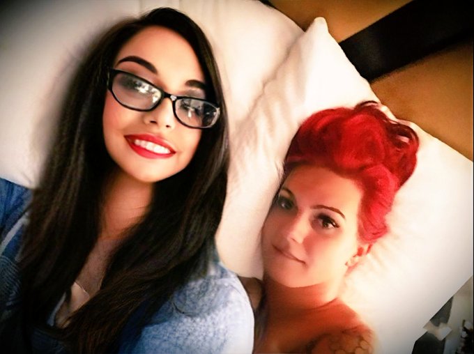 Watch Tsredbaby's leaked NSFW photo on TwXstars