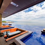 ツイートに含まれる画像