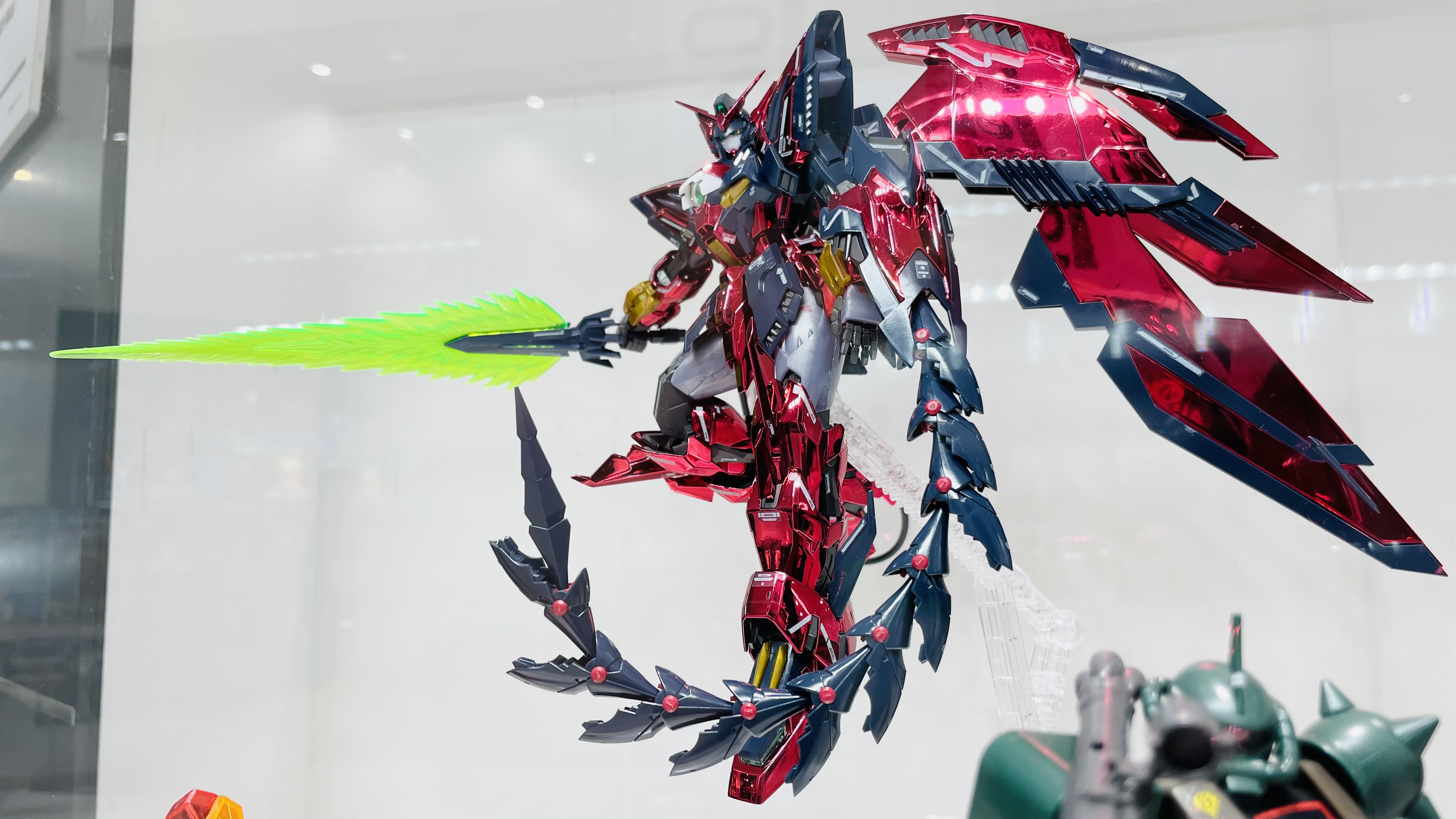 ガンダムベース限定　ガンダムエピオン (スペシャルコーティング) MG 1/100 ガンダムベース限定 ガンダムエピオン EW[スペシャル