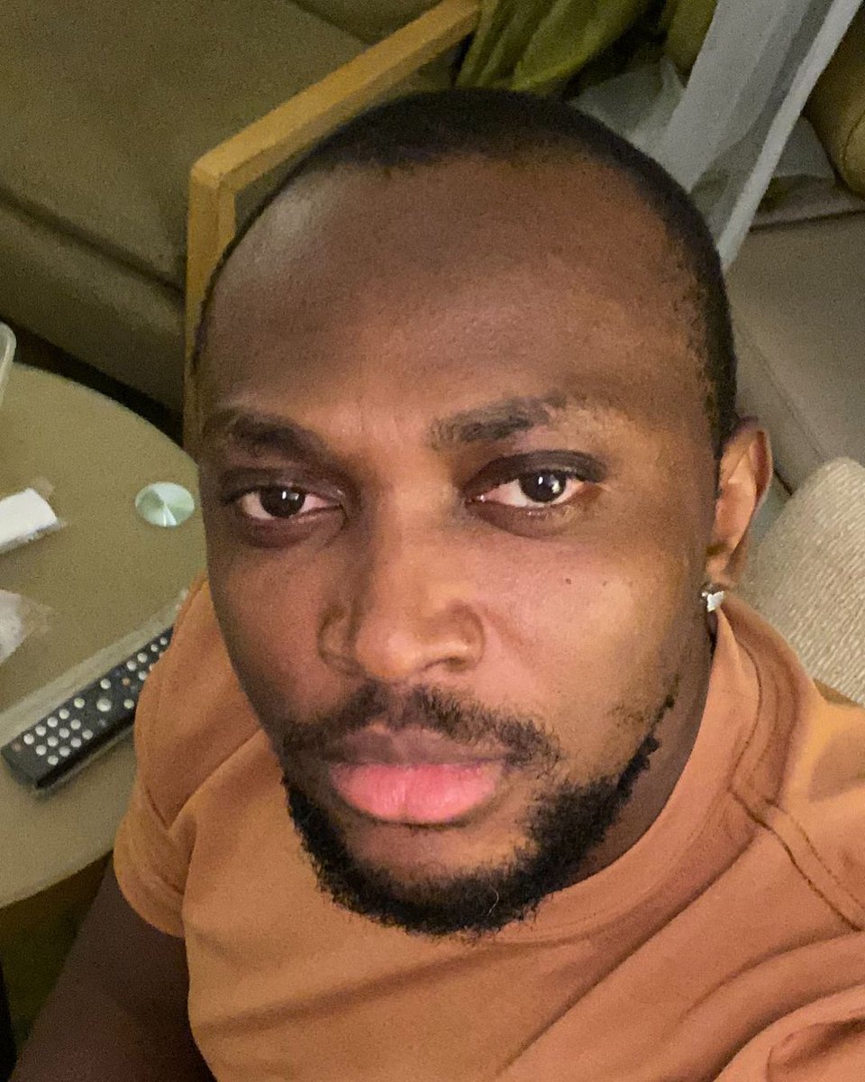 legitngnews's tweet photo. Congratulations to Vast of the music duo bracket on his new baby girl.
2021 is already bringing it's blessings🙏
📸: @vastbracket (Instagram)
#legitpost #legitng #vastbracket #nigerianmusic https://t.co/FhtuJDe0GS