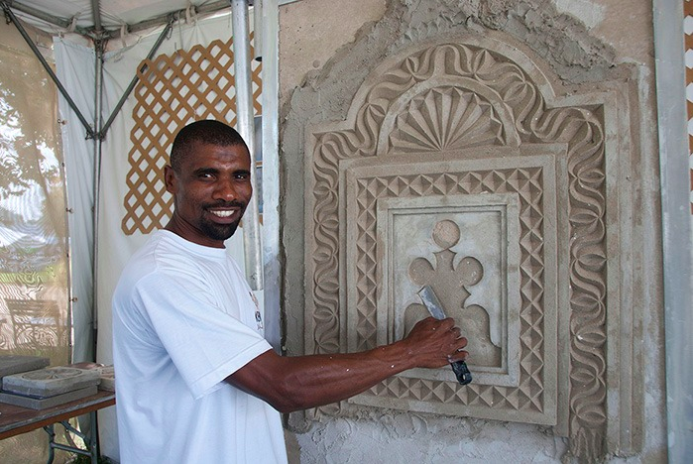 Ahmed is a master Swahili plasterwork artist and builder famed for recreating ancient architecture and design. We asked him if his home looked like the ones he builds...“Mimi nimjengee mke wangu nyumba bila tiles? Hangekubali.”(Photo credit-Smithsonian Folklife Festival)