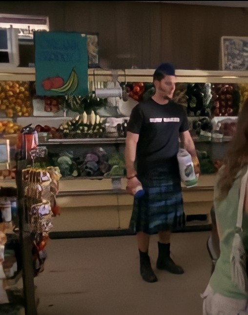 Let's just pause for a second and remind everyone that alongside with thatv outfit he was also wearing a kilt BECAUSE Jensen King Ackles decided it would be amazing.(yes sir you king of good choices)