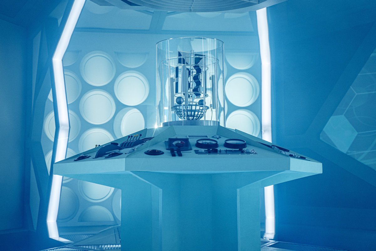  #TwelveDaysOfTARDISInteriors day 11Doctor Who and the Fugitive's SurpriseWhen a past even the Doctor doesn't know about catches up with her we were treated to a radical new take on the original design. But have we seen the last of it...?