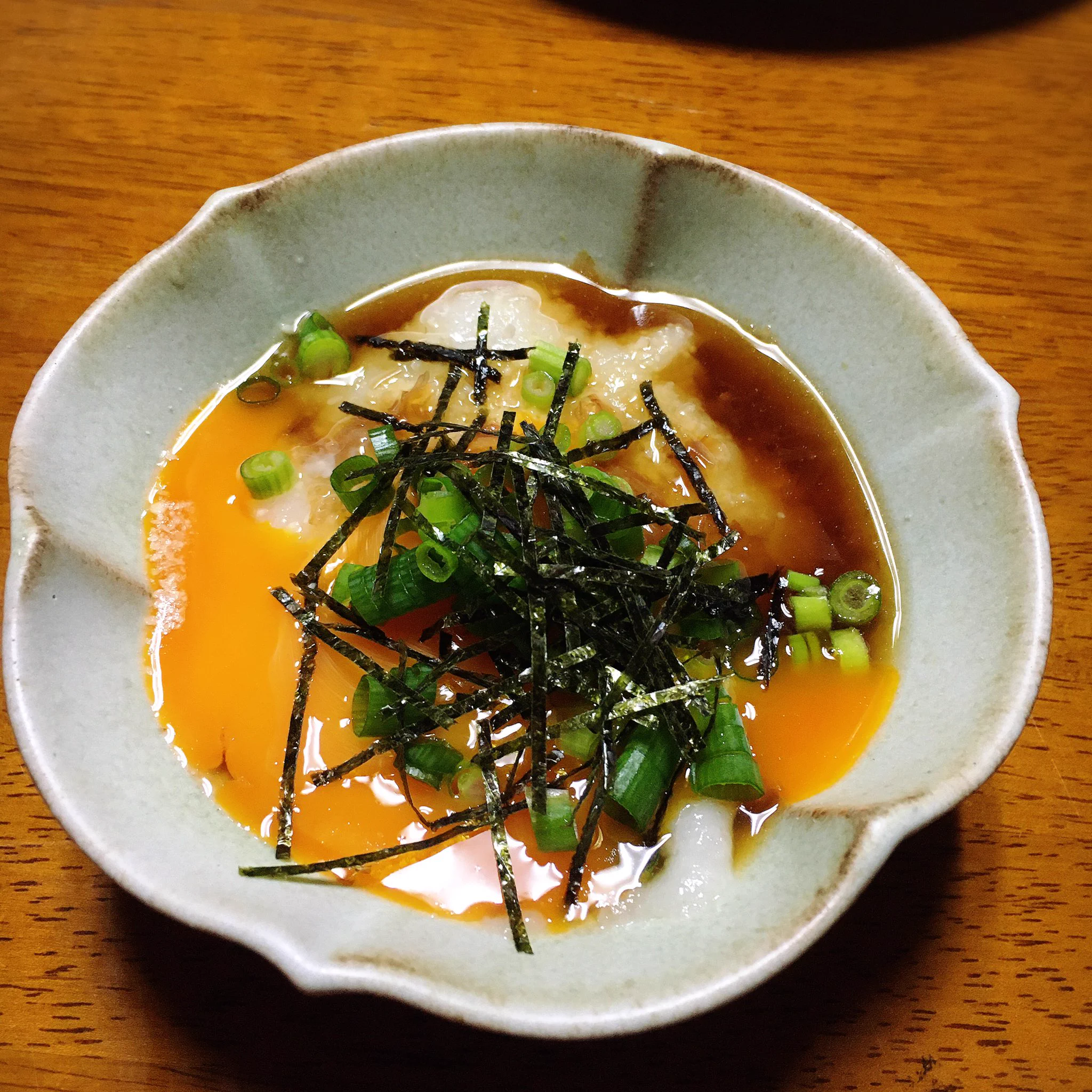 今夜はリュウジさんのレシピ↓でお餅を食らう。うっ…ま！！😳これはお餅じゃなくてご飯でも美味いやつだ……！粉チーズ、もっと買ってこなくちゃ🧀  