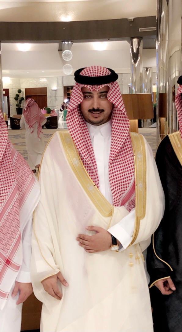 الحمدلله الذي بنعمته تتم الصالحات تم اليوم تخرج ابني يزيد بدرجة البكالوريوس هندسة الميكانيكية اسأل الله له التوفيق والسداد 💙