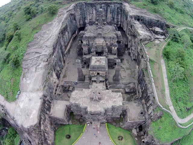 @TheFcts Kailasa Temple, Maharashtra, INDIA.

Carved from a single rock ,from top to bottom, 1200 years ago. 

Notice the intricate carvings and gigantic size of the temple.