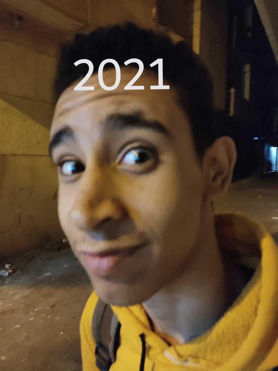 انشاء الله احقق كل الي نفسي فيه السنادي..
السنادي :