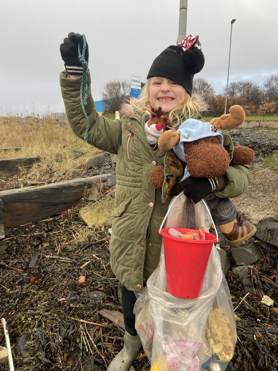 Down @PortofBlyth #JollyJanuary #plasticmission2021  @mcsuk @wwf_uk @Natures_Voice @KeepBritainTidy @Stevewal63 @des_farrand @LittleJohn_MD @TaroIstok @PieceOur @OwlCottage1 @loraineswift1 @anncroabh @sha56sha @raynathetrainer @Siobhan14993855 @bisleybum @SusanKe11886733