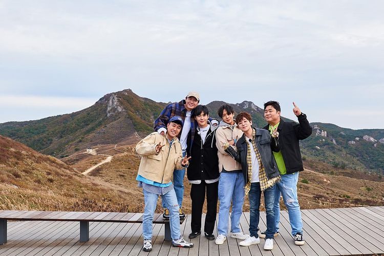 I've been wanting to do this for ages. Here's a thread of HD  #2D1N photos.  Gonna spend the next hour looking for them hehe.