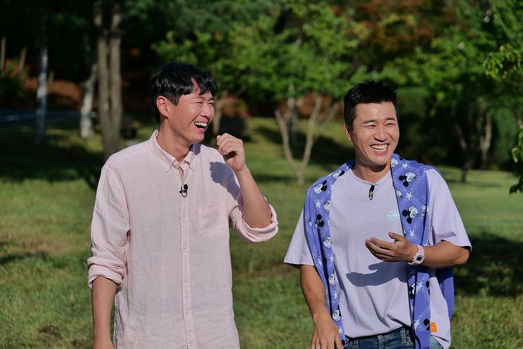 I've been wanting to do this for ages. Here's a thread of HD  #2D1N photos.  Gonna spend the next hour looking for them hehe.