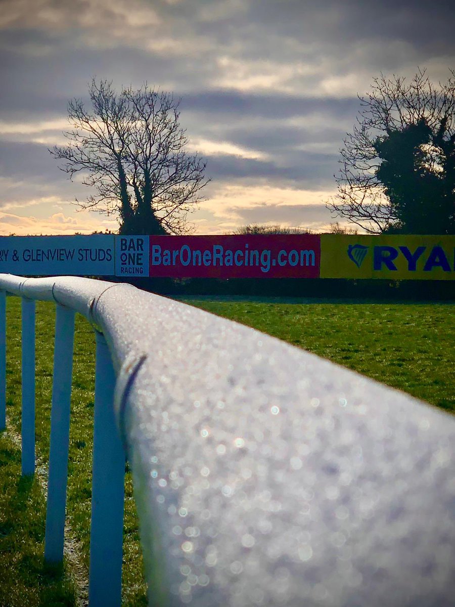 test Twitter Media - Beautiful frosty morning in @Fairyhouse ahead of racing today. https://t.co/Kyxyuy923u